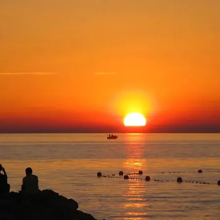 Idyllic Escape In Fasana, Relax And Unwind