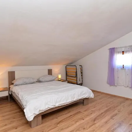 Idyllic Escape In Fasana, Relax And Unwind Apartment Fazana