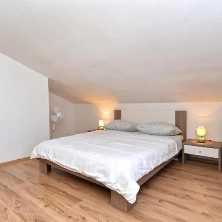 Idyllic Escape In Fasana, Relax And Unwind Apartment Fazana