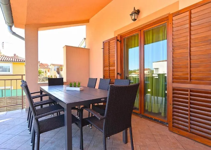 Apartman Idyllic Escape In Fasana, Relax And Unwind