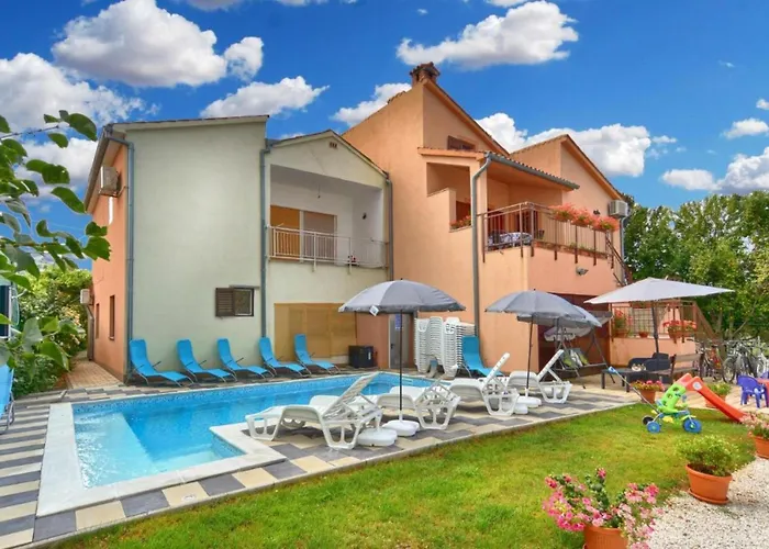 Apartman Idyllic Escape In Fasana, Relax And Unwind *